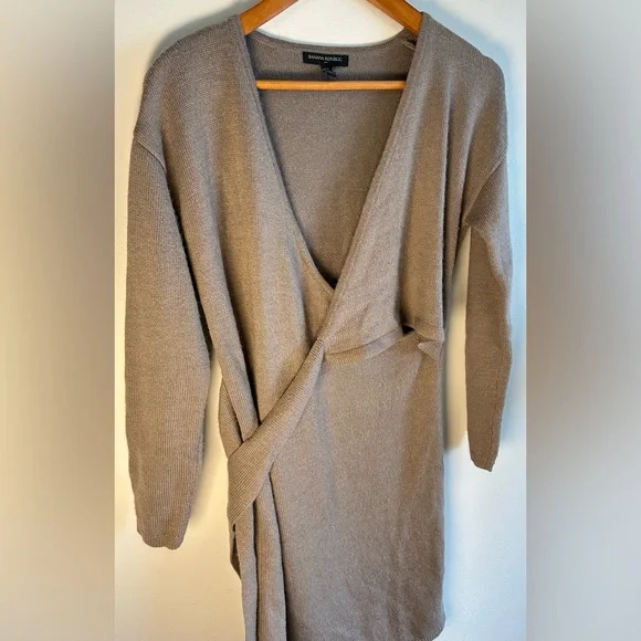 Banana Republic Women’s Long Sleeve Top Wrap Around Sweater Midi Dress Sz S EUC - Picture 2 of 8